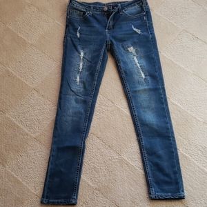Girls jeans✅